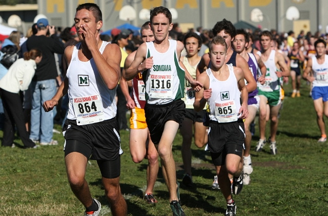 NCS XC D3 Boys-074.JPG - 2009 North Coast Section Cross Country Championships, Hayward High School, Hayward, California